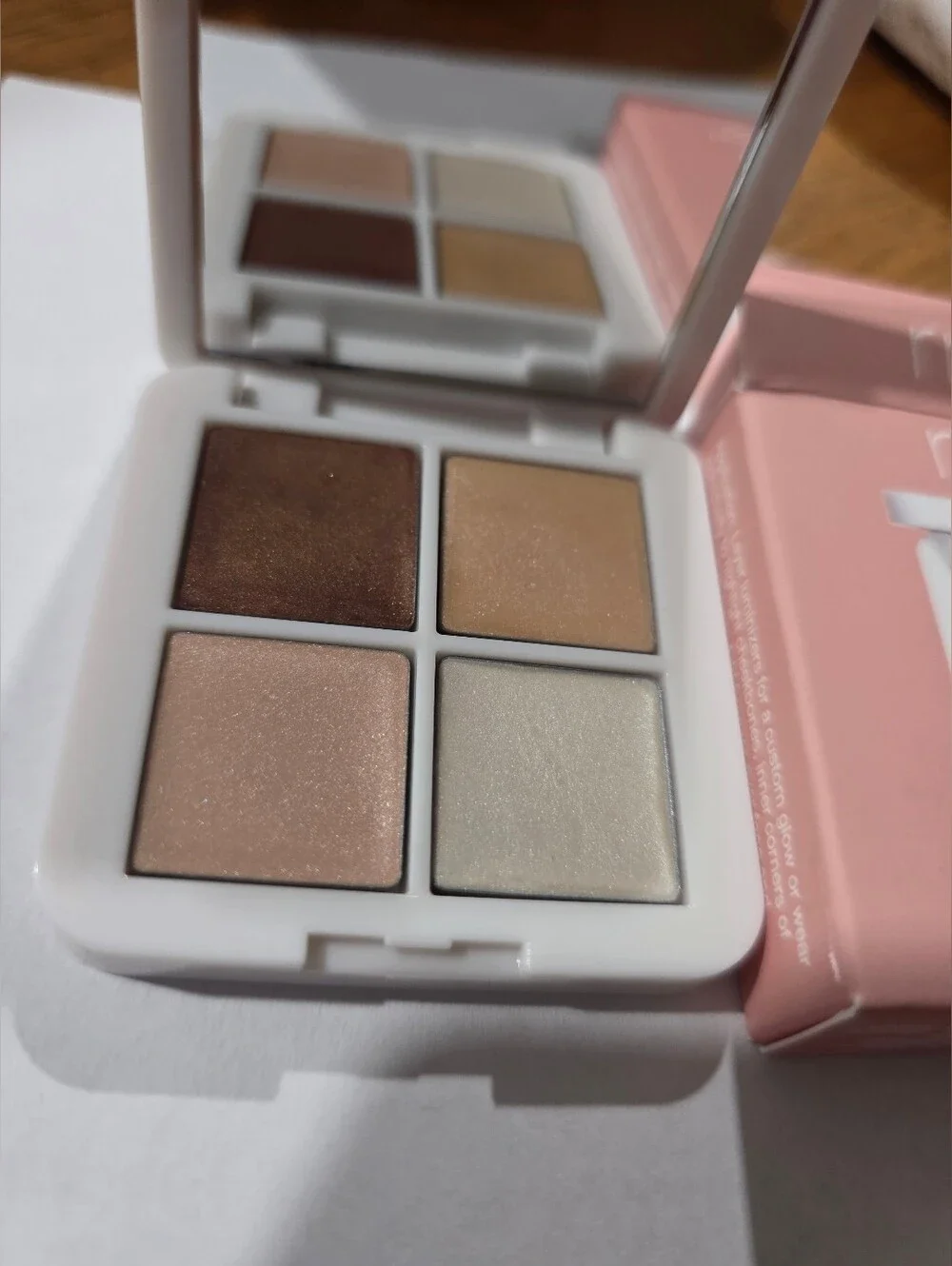 RMS BEAUTY Living Luminizer Glow Quad Mini.